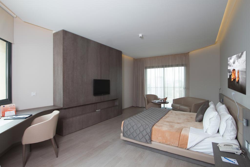 Promenade Hotel Zalqa Eksteriør billede