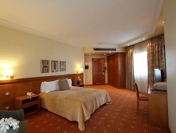 Promenade Hotel Zalqa Eksteriør billede